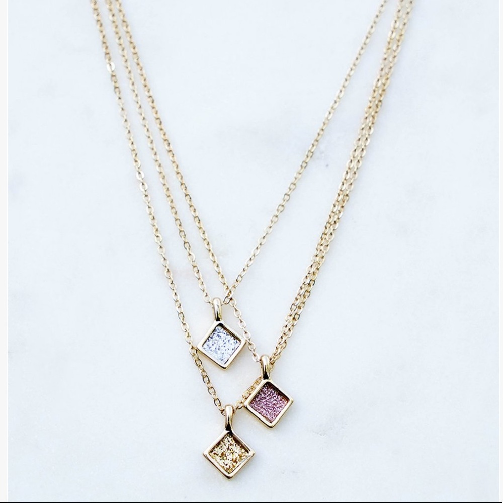 3/$18 PROMO - NWT Goldstone 3-Strand Sandblasted Necklace